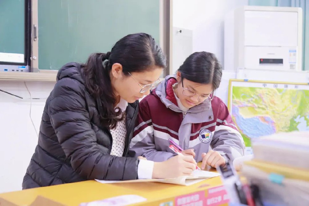 2023年第一期最美学生 | 当有凌云志 逐梦正当时【高三五班 师会利】